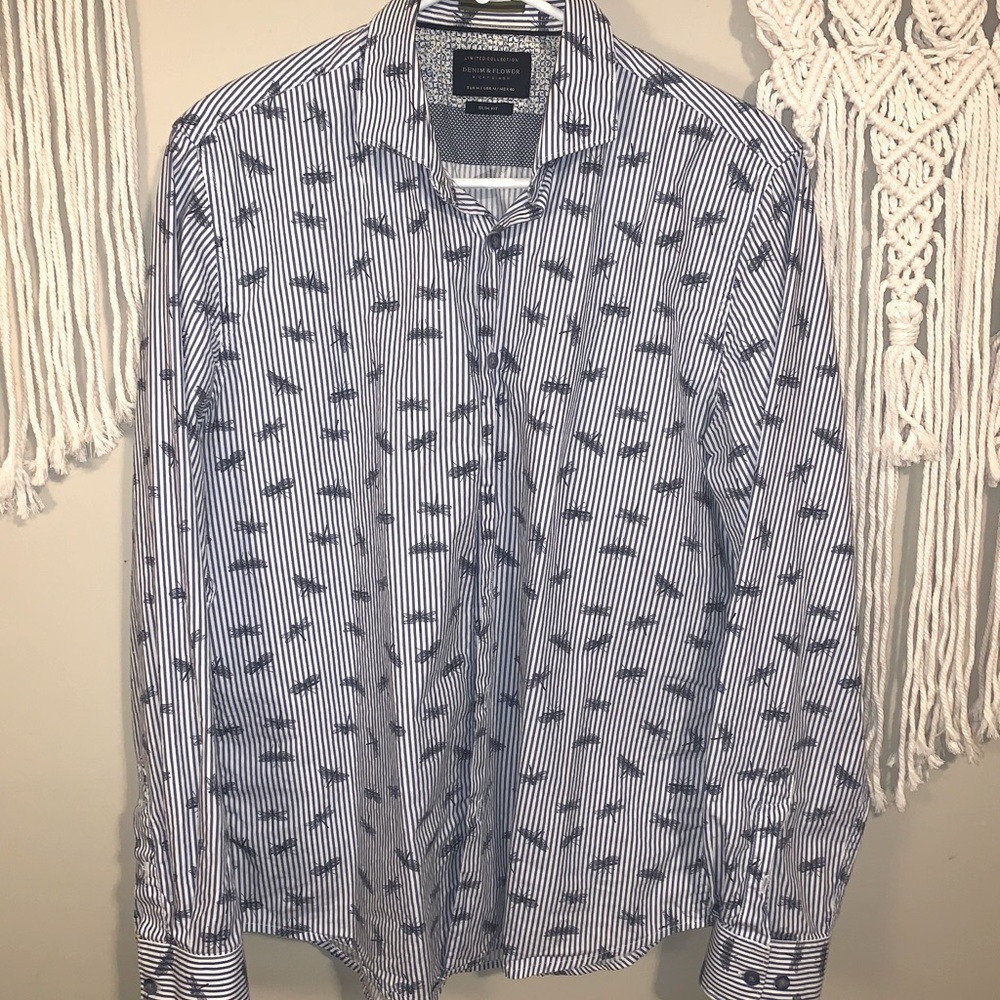 Long sleeve slim fit dragonfly print dress shirt
